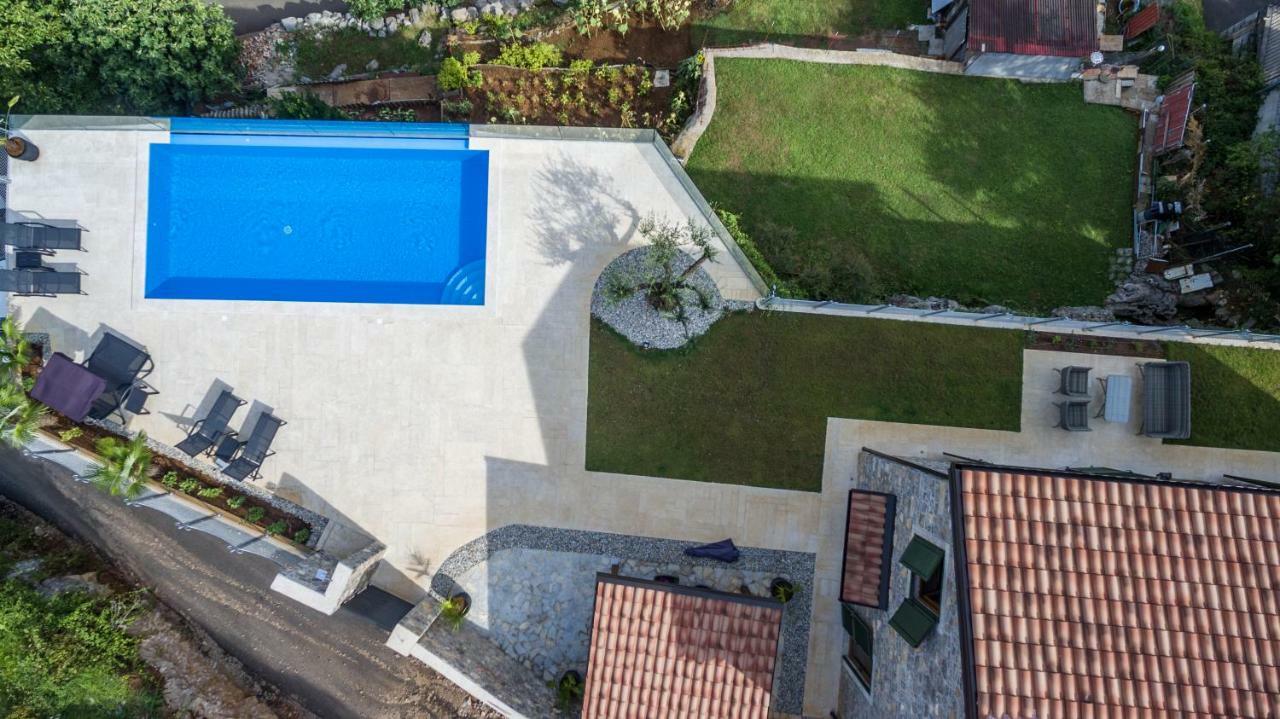 Villa Visum Poljane Bagian luar foto