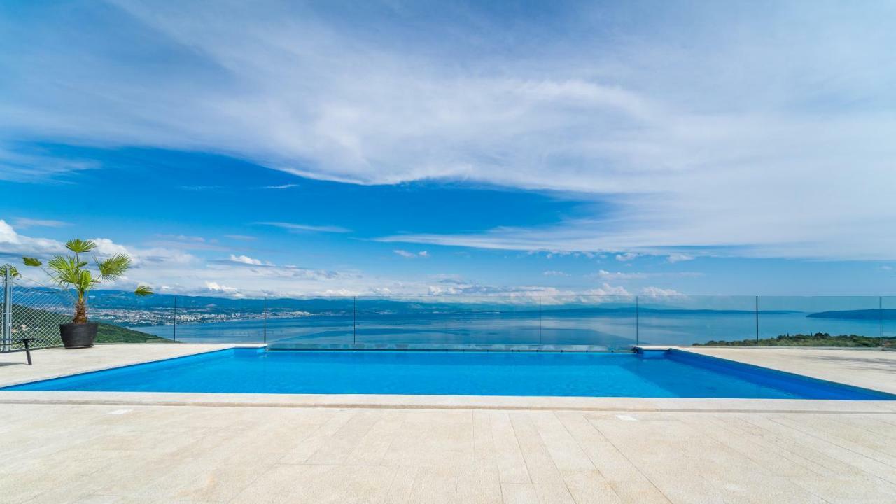 Villa Visum Poljane Bagian luar foto