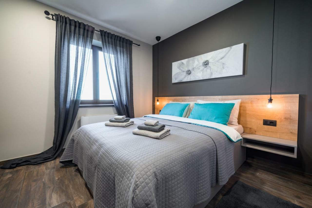 Villa Visum Poljane Bagian luar foto