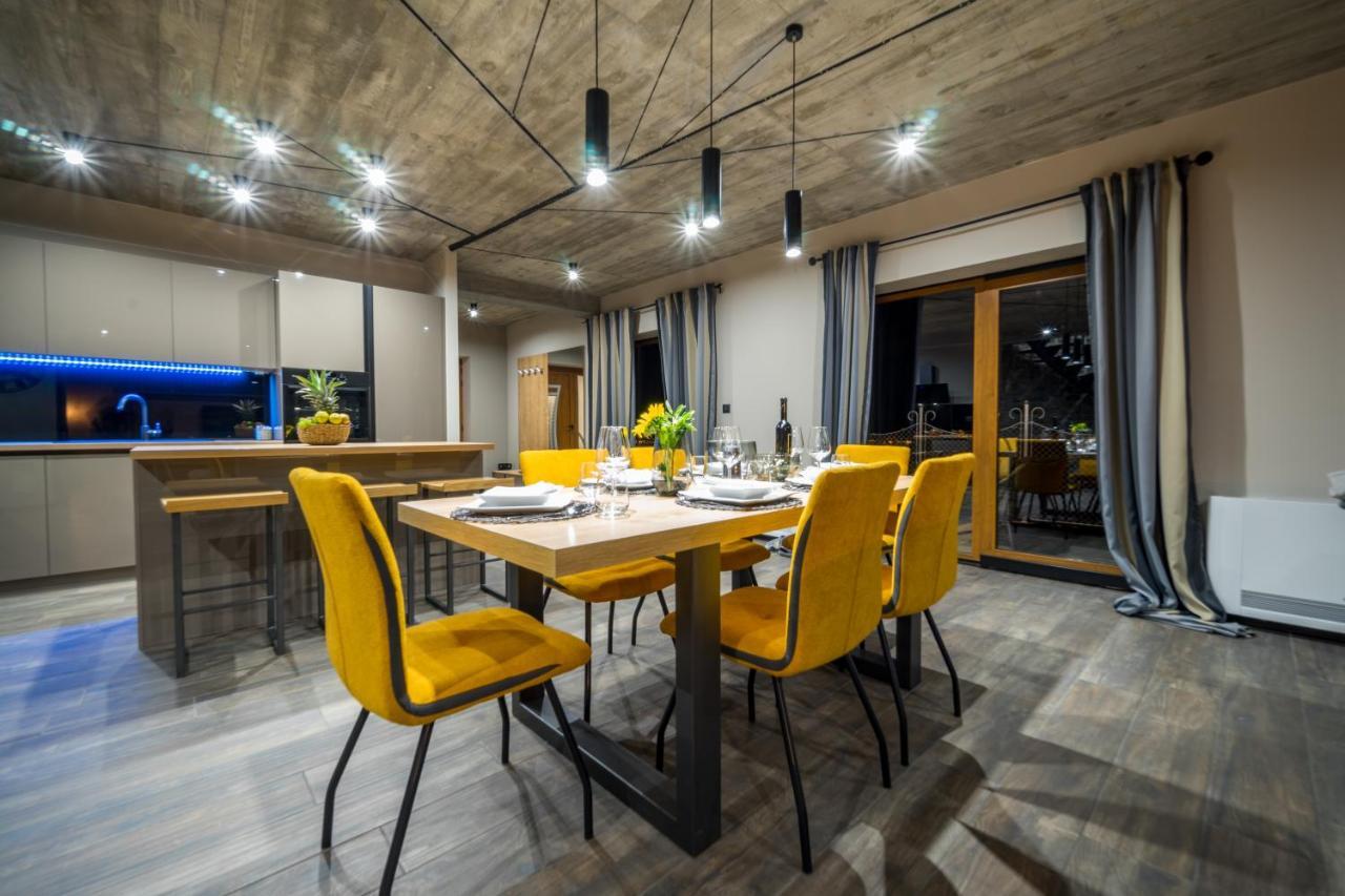Villa Visum Poljane Bagian luar foto